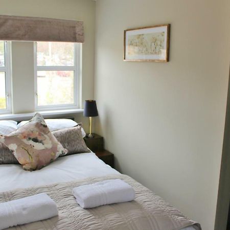 Central Bath House Group Accommodation מראה חיצוני תמונה