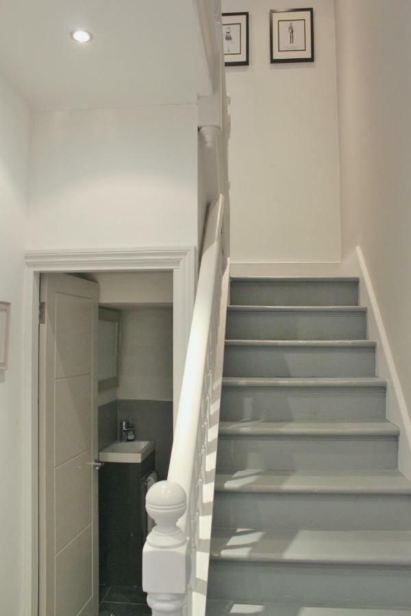 Central Bath House Group Accommodation מראה חיצוני תמונה